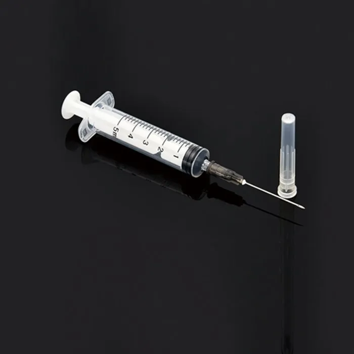 Seringă sterilă medicală